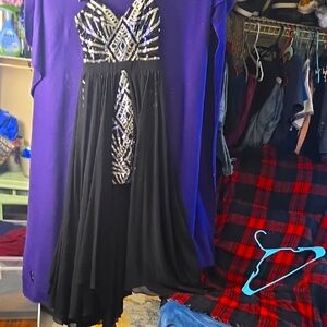 Black and Silver Sleeveless Sweetheart Prom Gown